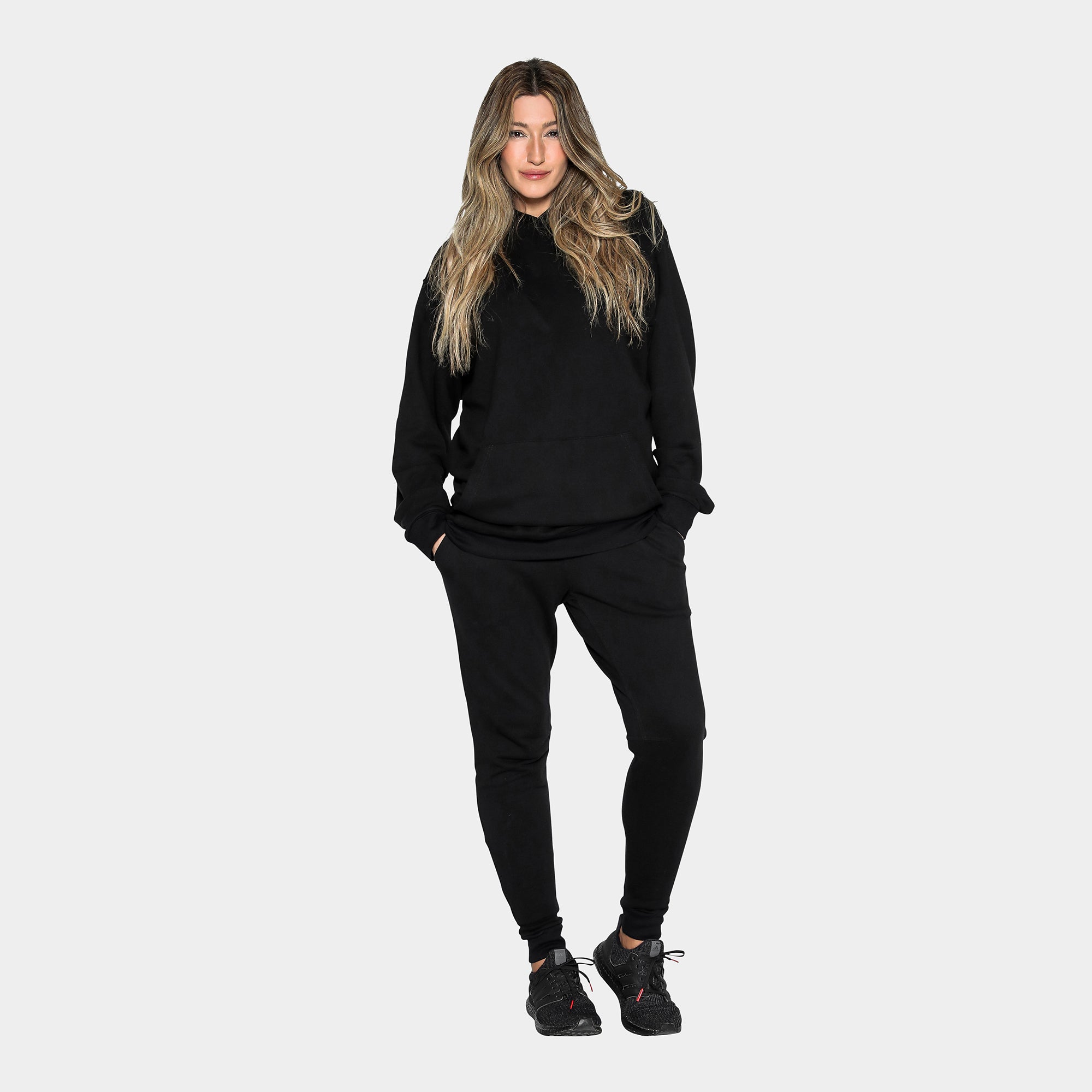 THE HOODIE - Black -